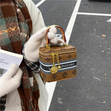 HLrŮ2025¿Ůʿμб߼ϻ̽Ӱ