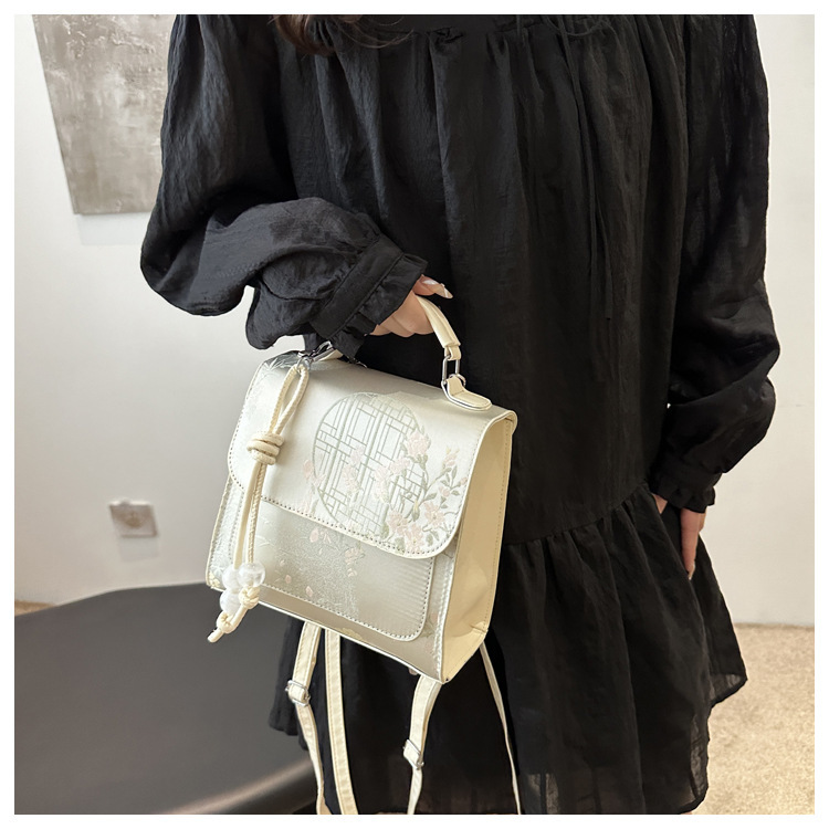 2024 New Style Fashion Design One Shoulder Crossbody Bag with Western Style, Pure Color, Fresh Underarm Texture_voghion.com