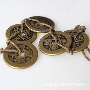 Ужигание и имитация бронзовая монета диаметр 28 мм толщиной 2,3 мм в династии Цин Вути