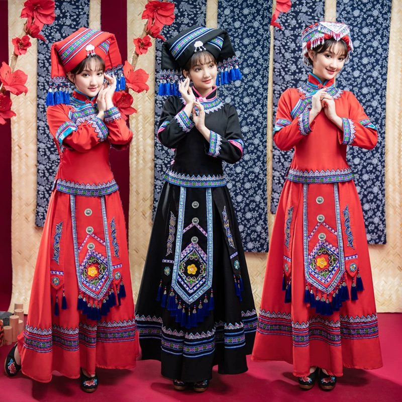 Костюм Чжуан Женский взрослый Дай Мяо Яо Йи Ли Юньнань Туцзя Представление костюмов