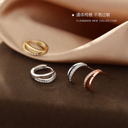 Earrings for women summer  new trendy earrings for sleeping without picking up wavy simple versatile earrings for women