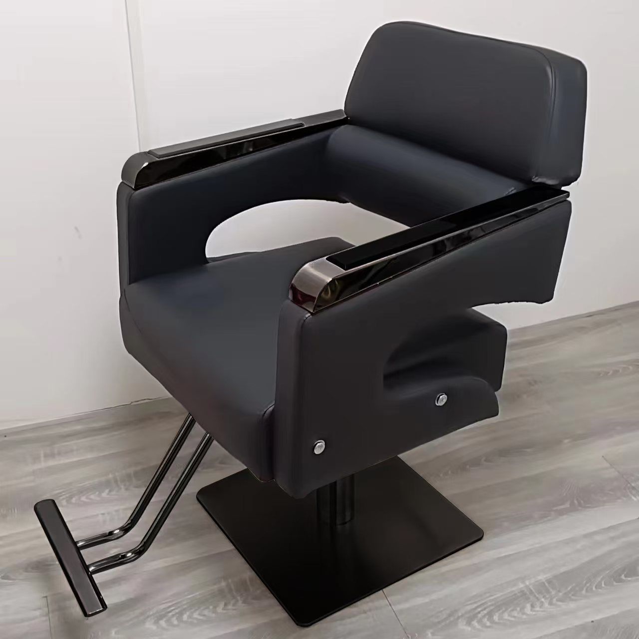 Fabricante silla de peluquería silla de afeitado elevación giratoria silla de rojo teñido silla de corte de pelo salón de peluquería mayorista