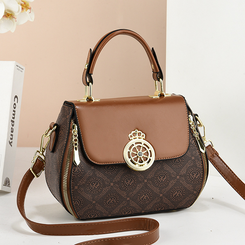 Regalo de hombro nuevo bolso de mujer de gran capacidad 2025 fábrica de comercio exterior de moda bolso de hombro universal