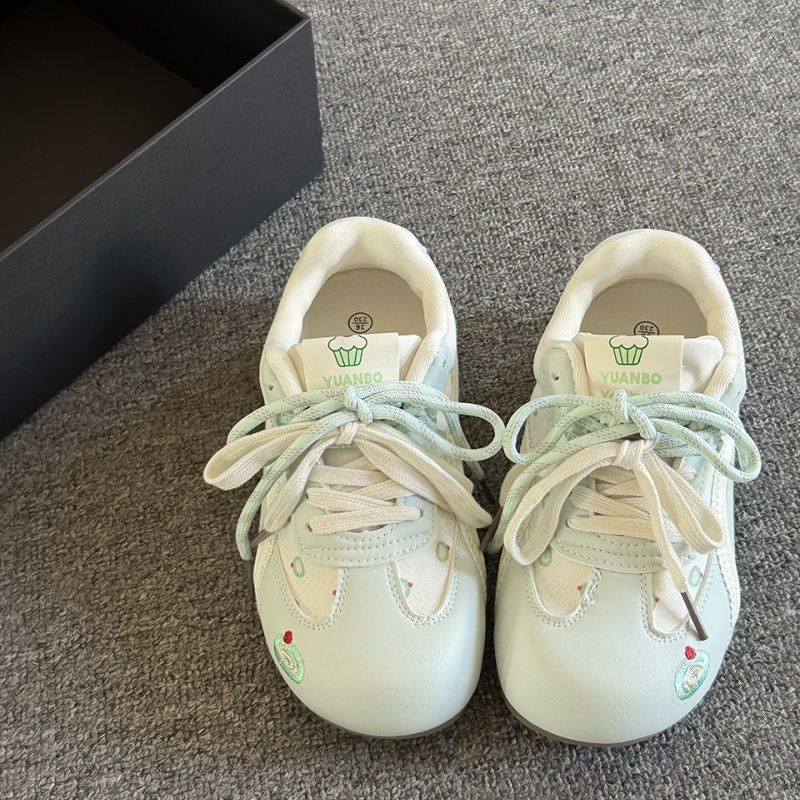 Dulce viento del campus oso zapatos de entrenamiento de primavera y otoño 2025 muñeca de alto valor de cara zapatos casuales de skate en zapatos blancos versátiles