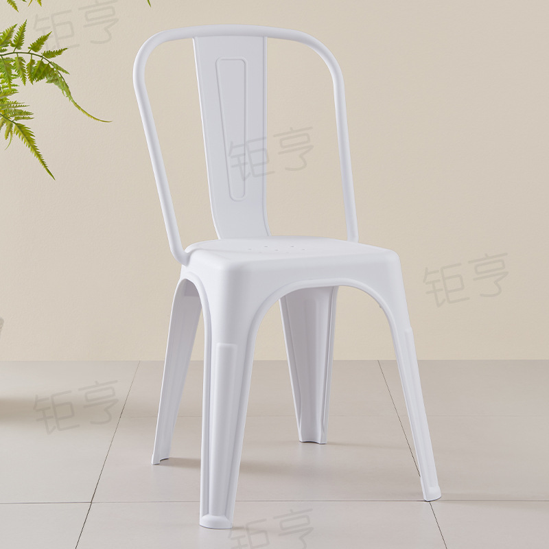 Silla de respaldo de plástico moderna y minimalista Nórdica ins estilo al aire libre restaurante silla de comedor hotel negociación de negocios silla café