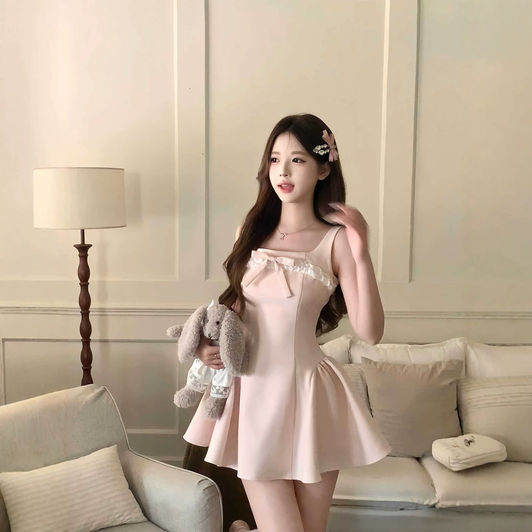 새로운 스타일의 드레스 2026 프렌치 핑크 리본 스트랩 드레스 허리라인을 강조한 A라인 공주풍 퍼프 숏 스커트