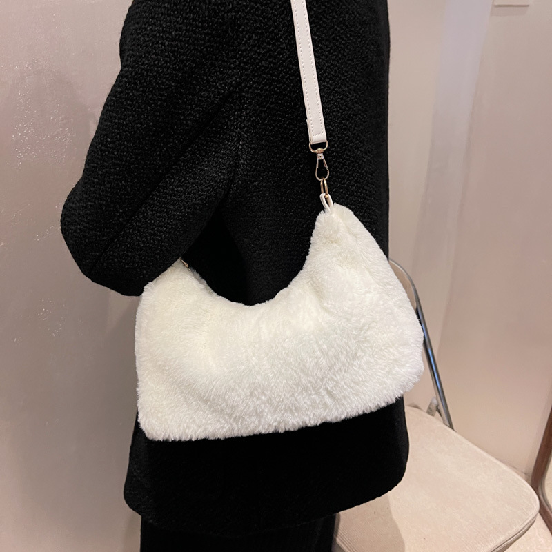 ショルダーバッグ｜ファッション・大容量・通勤・かわいい・もふもふ|undefined