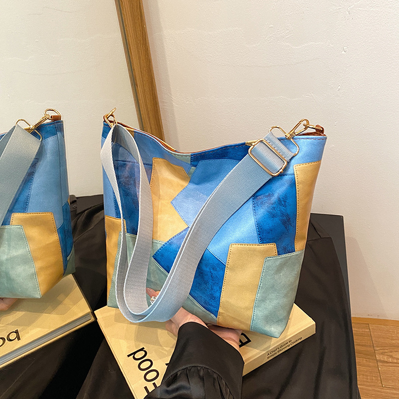 休闲撞色拼接大容量2024复古秋季新款简约洋气质感托特单肩腋下包
