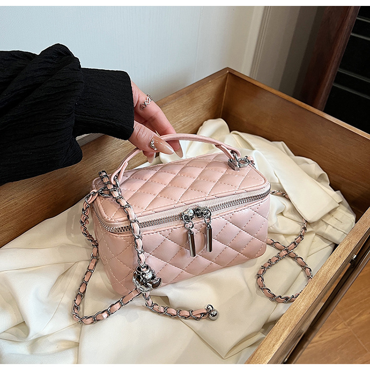 Bolso de Mano con Cadena de Diamantes, Bolso Cuadrado Pequeño para Mujer, Nuevo Bolso de Hombro Cruzado de Alta Gama con Textura Exquisita y Moderna para 2026