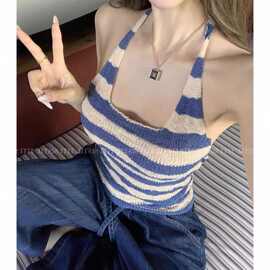 夏季2026新款无袖短款上衣潮美式辣妹修身显瘦吊带背心女挂脖设计