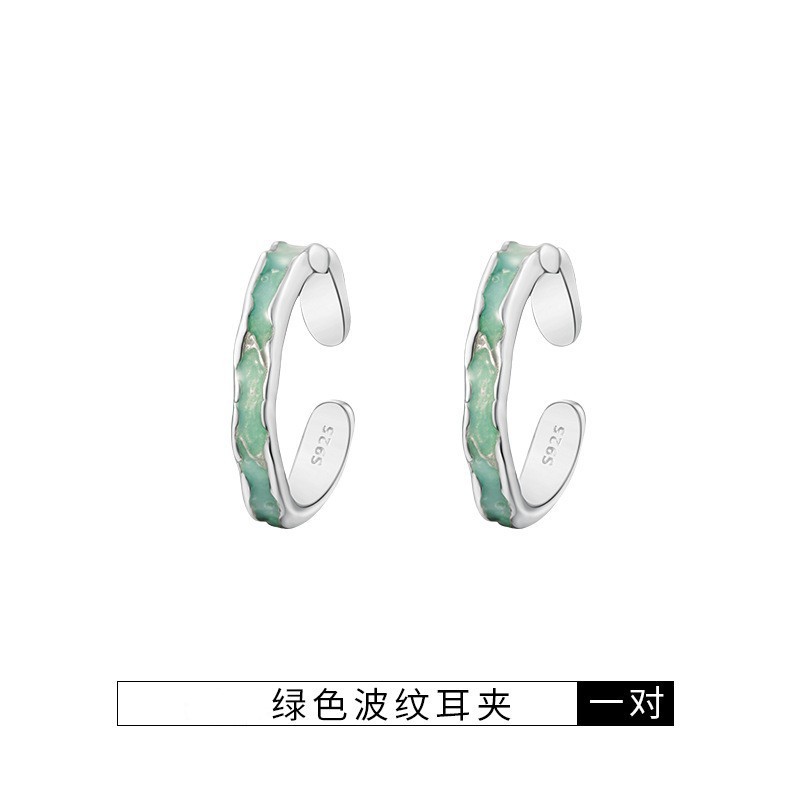 Mint green ear clips [pair]
