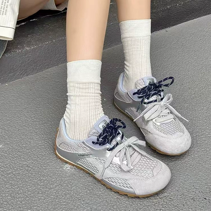 Оптовая версия топ 25 новая коля Miao Family Joint Brand 530 Daddy Shoes, кожа Jurgent Forrest Gump Shoes, спортивные обувь с плоской подошвой, повседневная этническая обувь для тренировок
