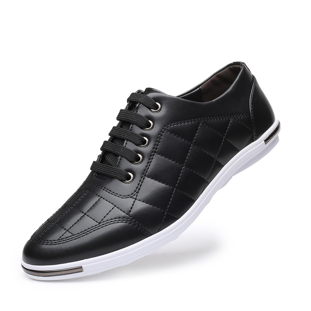 Leather Breathable Non-Slip Shoes Lifestyle Shot