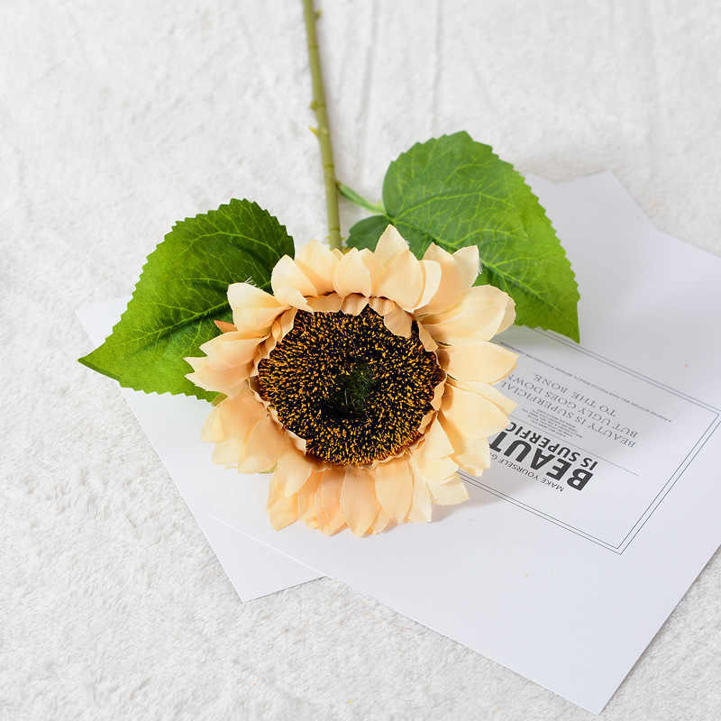 Solo girasol artificial flor artificial al por mayor sala de estar decoración hogar Decoración de la boda al aire libre falsos accesorios de flores