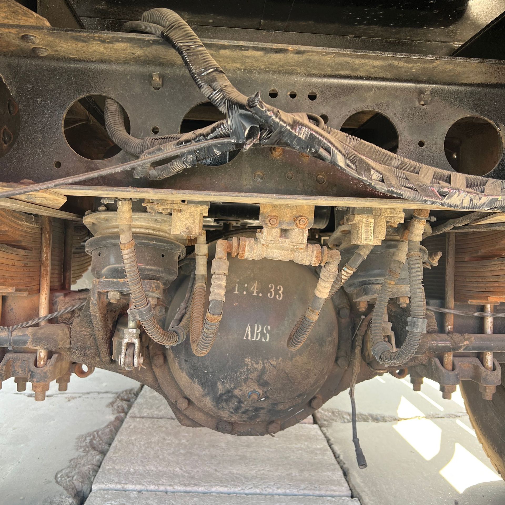 Exported to Africa, Refurbished Sinotruk Howo Brand Light Bulk Cargo Transport Transfer Truck, Dump Truck, Tipper Truck
