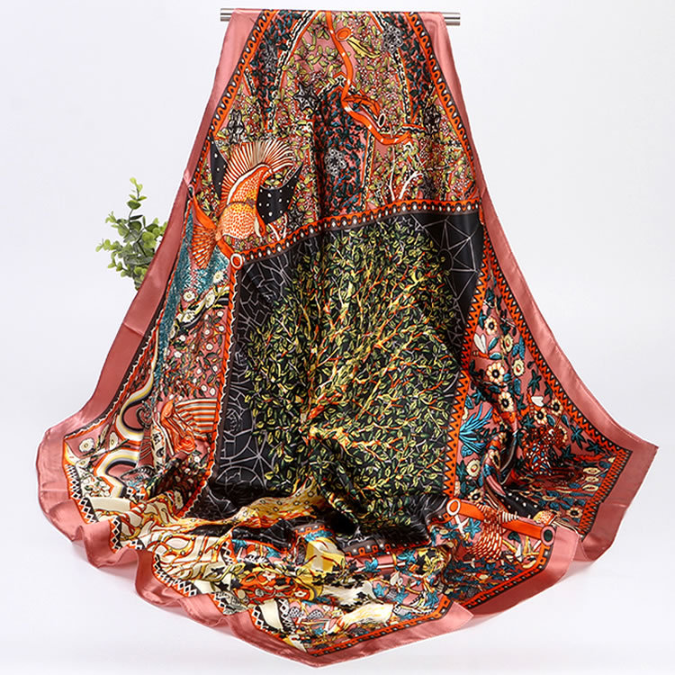 Foulard in seta da donna chic quadrato per capelli e collo_voghion.com