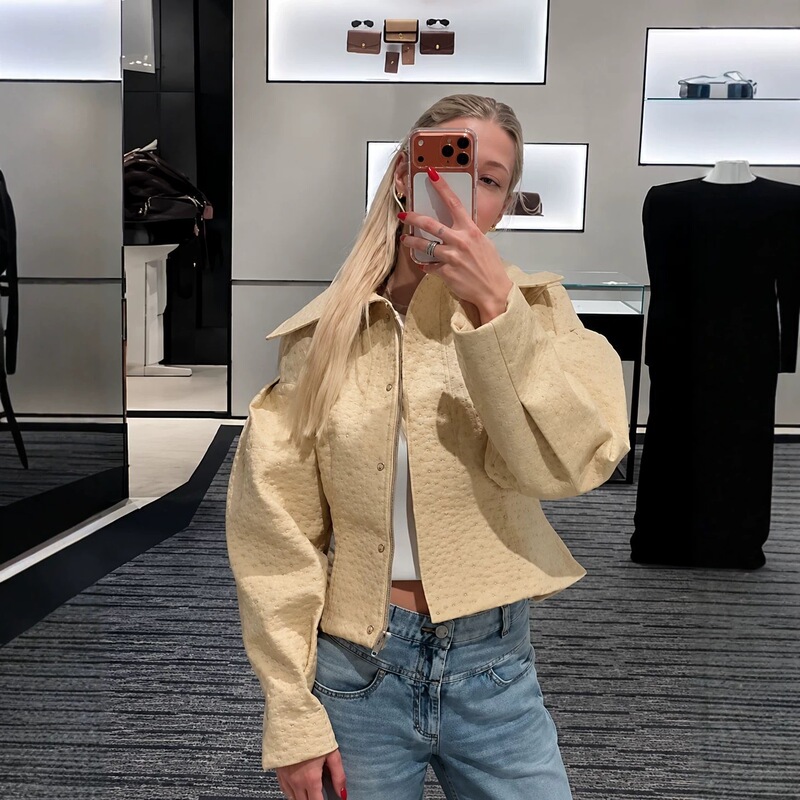 New Cross-Border Women's Jacket with a Simple and Elegant Style, Featuring a Relaxed Fit and Faux Animal Texture, Tapered Waist Jacket