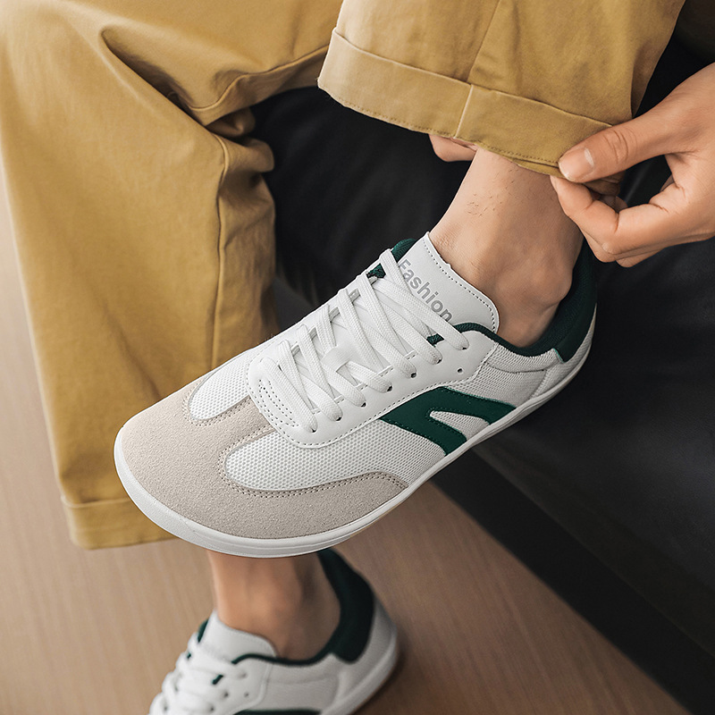 Nieuwe, lichtgewicht outdoor sportschoenen voor heren met brede neus, open tenen en zachte zool, mesh en brede leest, Forrest-stijl._voghion.com