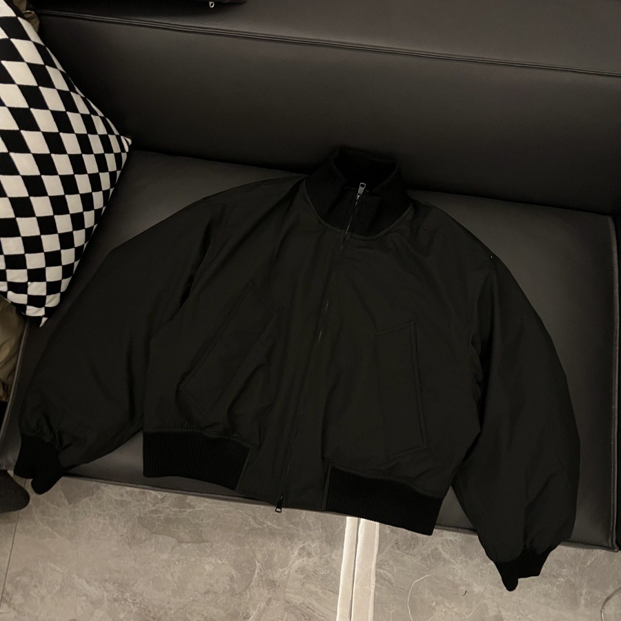 Winter oversized bomber jacket, trendy men's American style coat, cool and stylish short stand-up collar cotton coat, black.