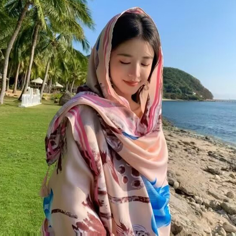 Sopa de satén de twill para mujeres 2025 bufandas de viento nacional de verano tibetanas bufandas de seda protector solar lago Qinghai turismo foto toalla de playa