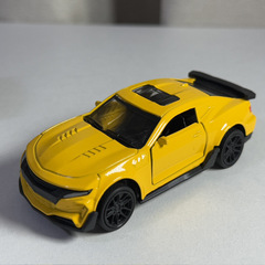 1:43 箱入りシミュレーション合金オフロード車モデル子供のスポーツカーおもちゃの少年車モデルケーキ装飾品