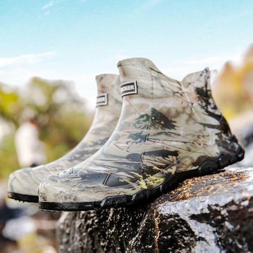 Fashion Thickened Camouflage Rain Boots Men's Short Calf Anti-Slip Kitchen Water Shoes Rain Boots Waterproof Fishing Thick Bottom Waterproof Shoes 