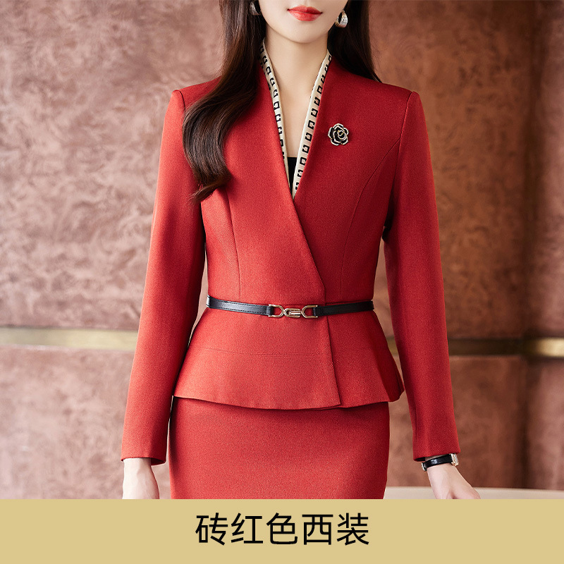 Brick red one-piece suit