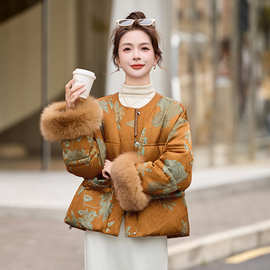 高级感2025新款冬季新中式国风提花保暖羽绒服女高级感狐狸毛外套