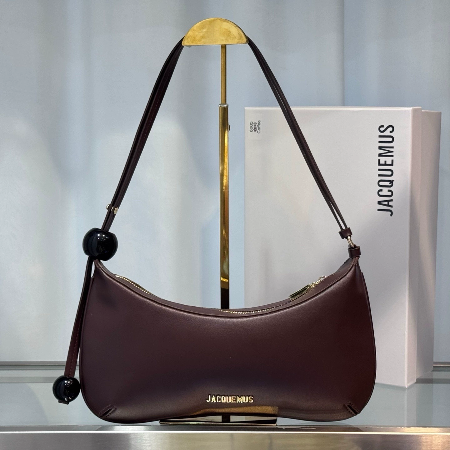 Сумка-«подмышка» baguette (Jacquemus), натуральная кожа, 30×11,5×6 см, кофе или чёрный