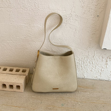 �n��r�Џ͹�ˮͰ��Ůʿ�¿�W�t������eͨ�����μ�б�����ذ�