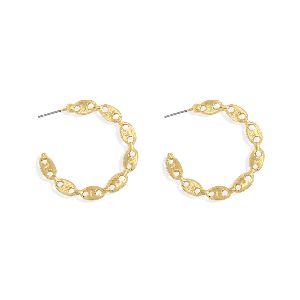 Fashion Metal C-shaped Retro Earrings display picture 2