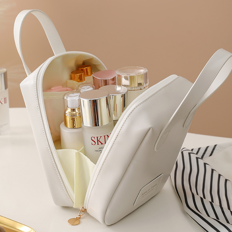 Bolsa de cosméticos para mujeres 2023 nuevo portátil de gran capacidad portátil impermeable cuidado de la piel cosméticos bolsa de almacenamiento chica Corazón de almacenamiento