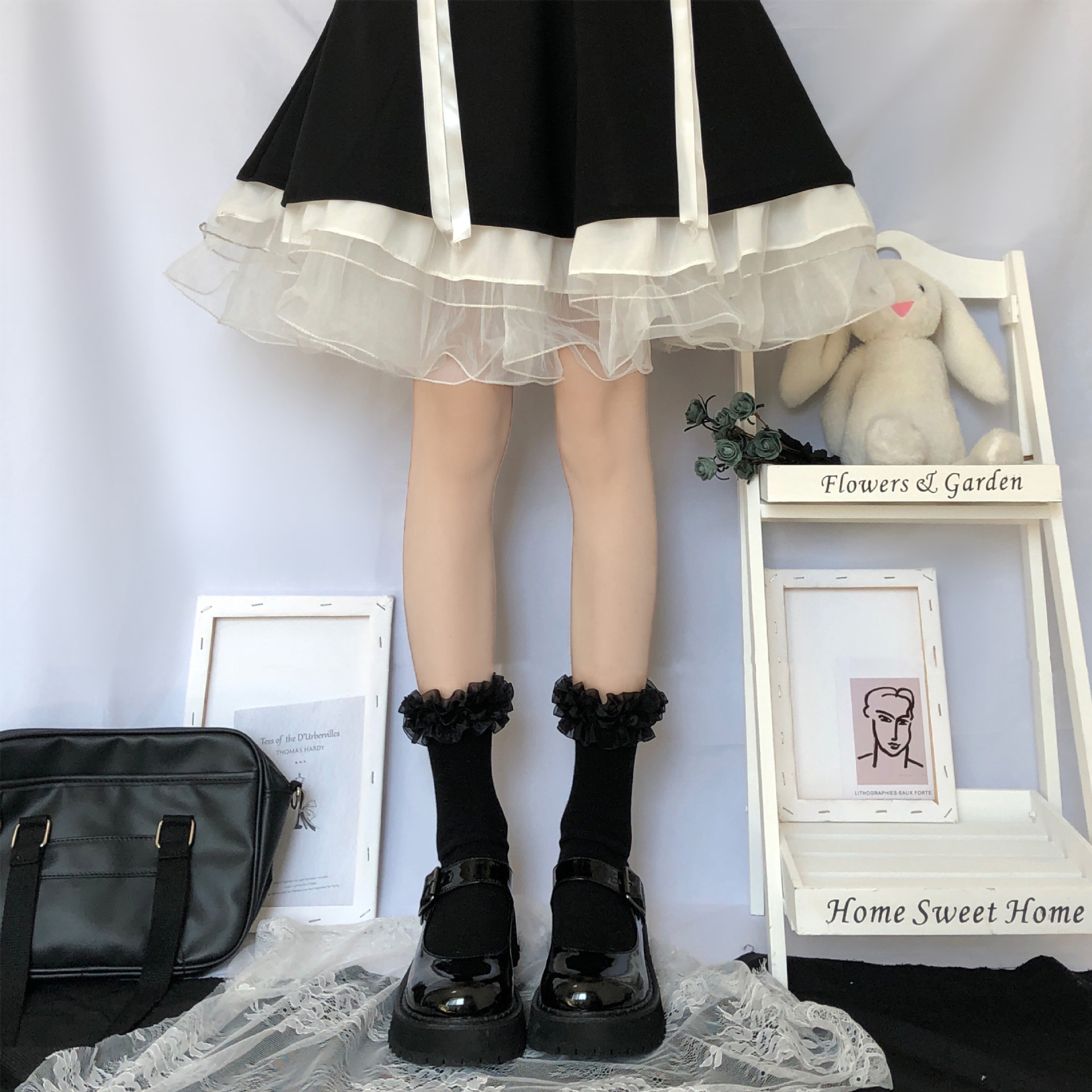 Lei Bi Motum-Black