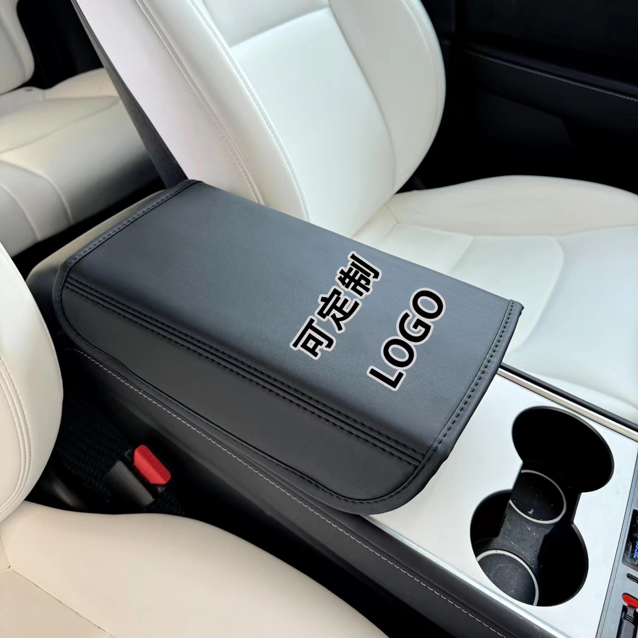 Suitable for Tesla model3/Y Armrest Box Pad Car Central Control Leather Armrest Gloves Fur Car Protective Pad
