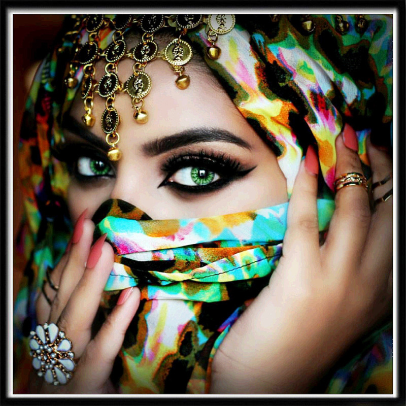 ZY-208-Rubik 큐브 라운드 드릴 30X30CM 전체 드릴