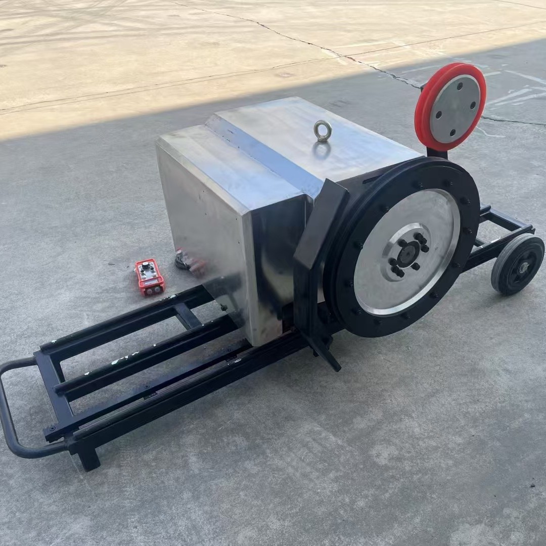 遥控电动绳锯机大功率切割混凝土桥梁钢筋石头切割机