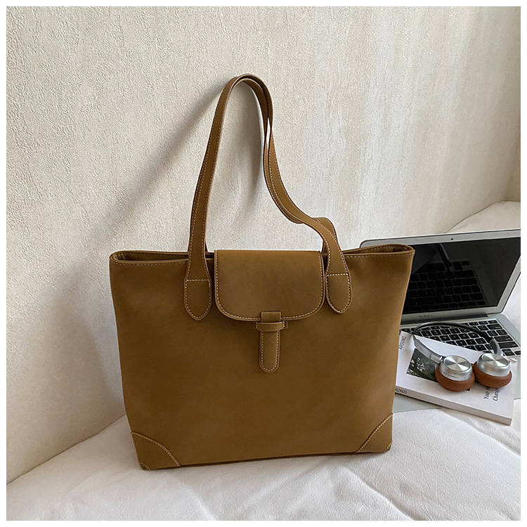Bolsa de gran capacidad de invierno de mujer nueva moda de moda de alta calidad de lujo ligero viaje ocio mochila