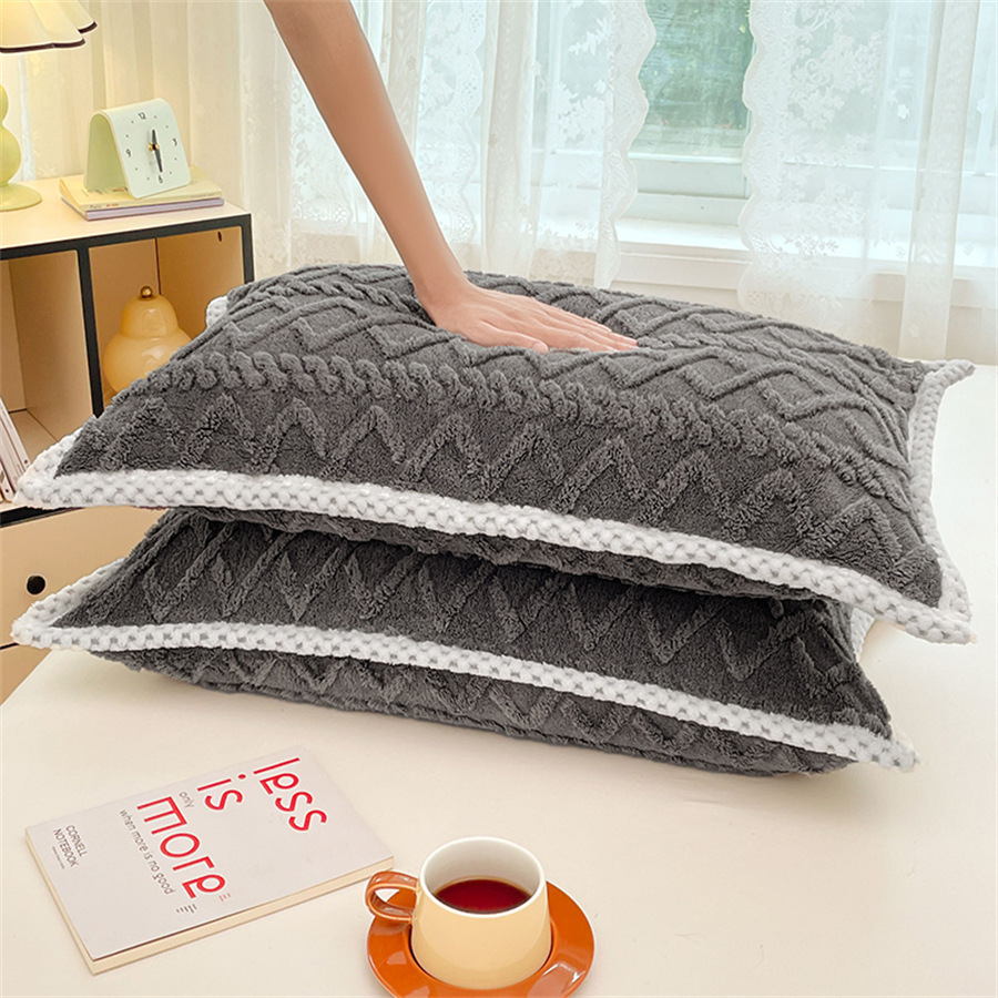 Comercio exterior transfronterizo Tafu Funda de almohada de terciopelo de invierno individual Funda de almohada de terciopelo Funda de almohada Color sólido Funda de almohada de terciopelo cálida y simple