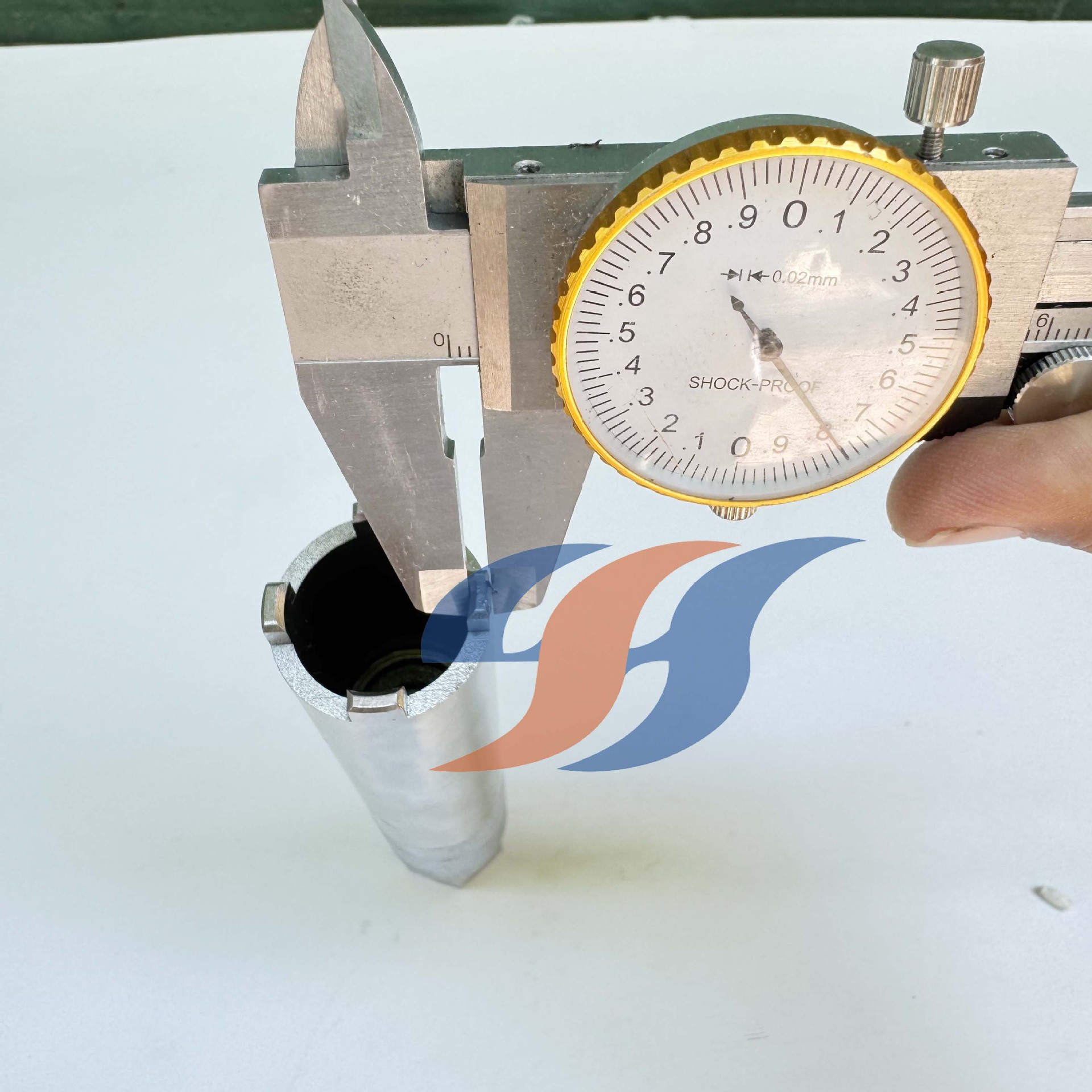 Suitable for Mercedes-Benz engine oil injector removal tools; specialized socket for removing and installing fuel injectors; Mercedes-Benz injector tool
