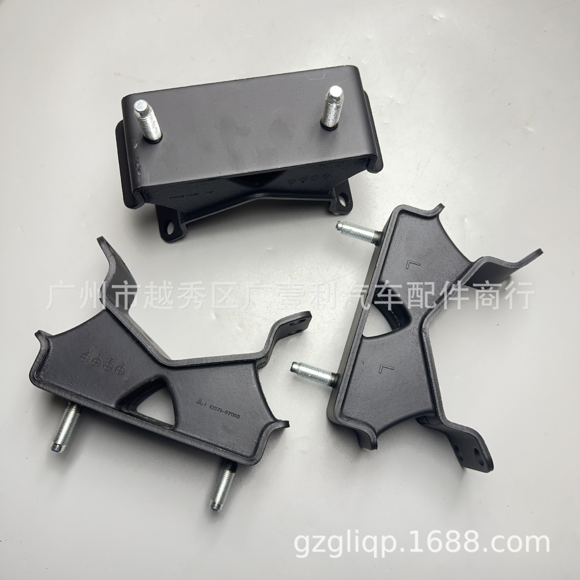 Applicable 12371-67030 12371-54110 KZJ78 KZJ71 Wave Box Glue Wave Box Bracket Glue