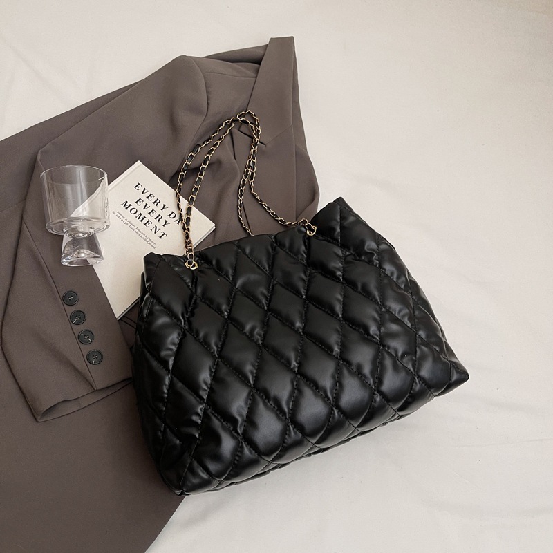 2024 invierno nuevo estilo de moda simple ocio de gran capacidad bolso de viaje ocio de aire extranjero bolso de hombro