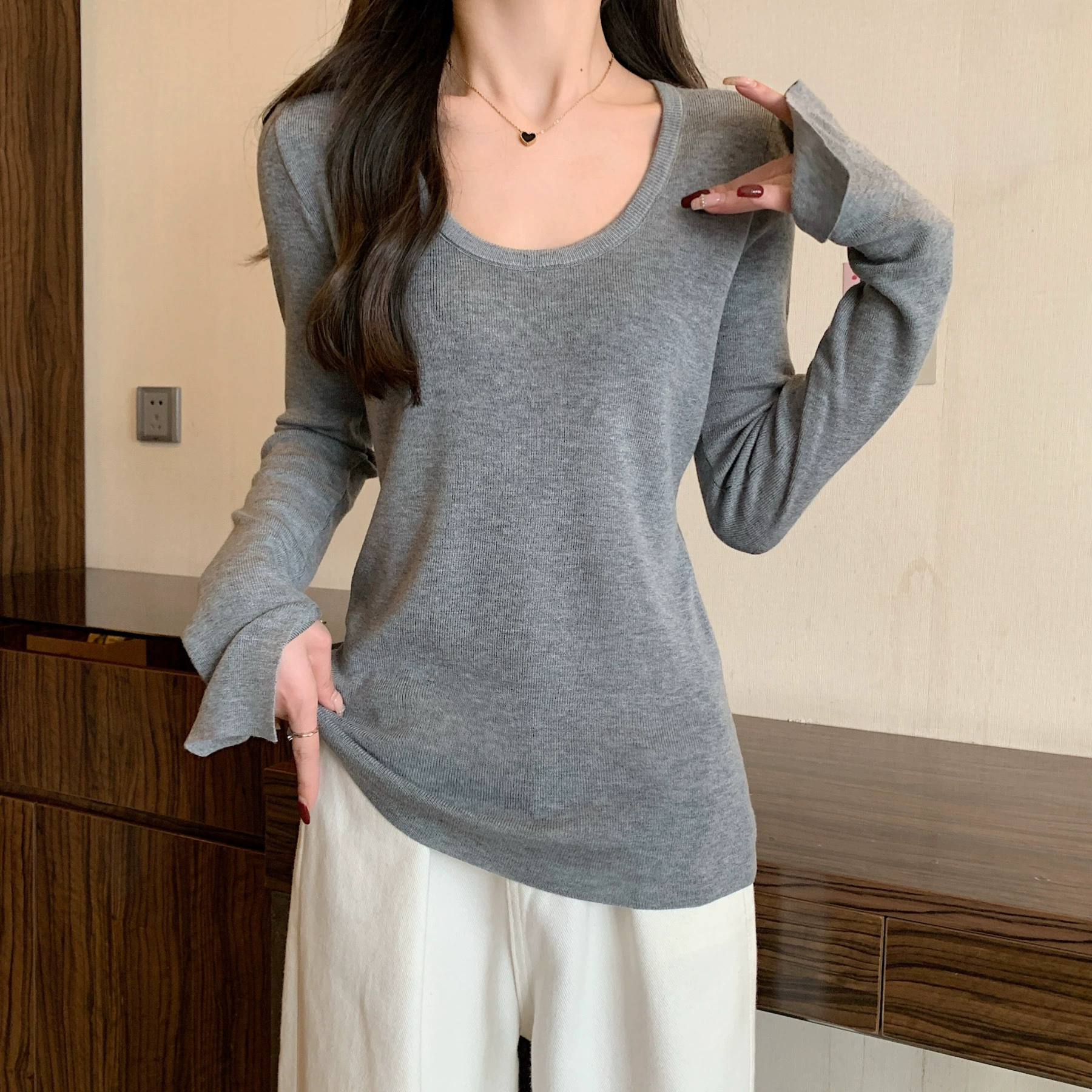 Knitted long-sleeve, slim fit