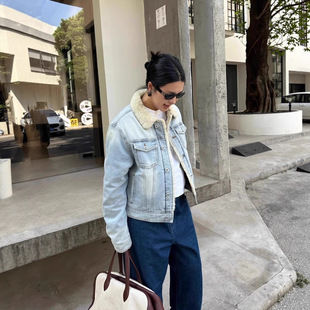 ��ζ��ˇ�͹�Ů����q���I�A��ţ�����ל\�{ɫ�Ӻ�ţ���޷��A��Ů