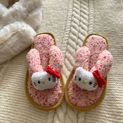 可爱卡通HelloKitty人字拖女2025秋冬季轻便舒适平底防滑棉拖鞋女