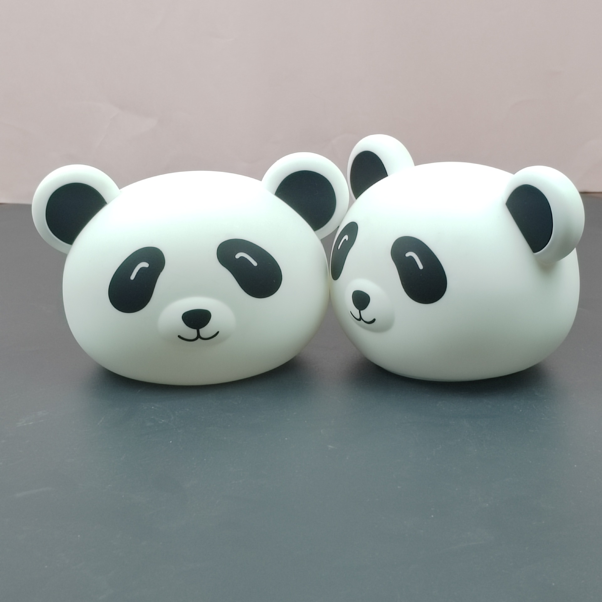 Lámpara táctil de silicona con diseño de panda de dibujos animados, estilo celebridad de internet, para dormitorio, luz nocturna recargable de goma suave, decoración para el hogar. image 8