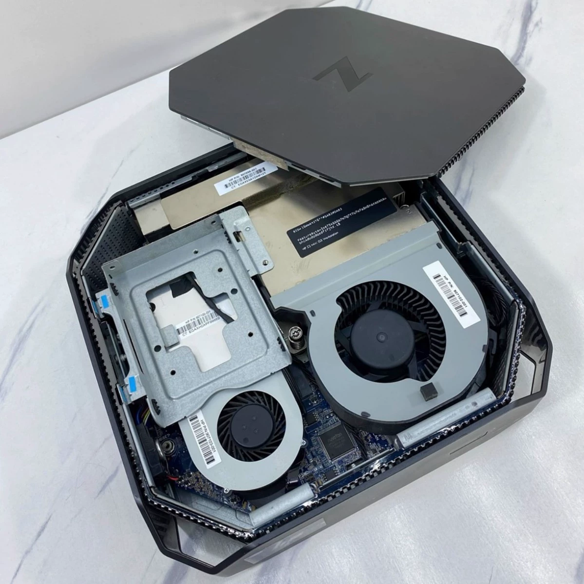 Genuine small work design laptop, Z2, 2G, G4