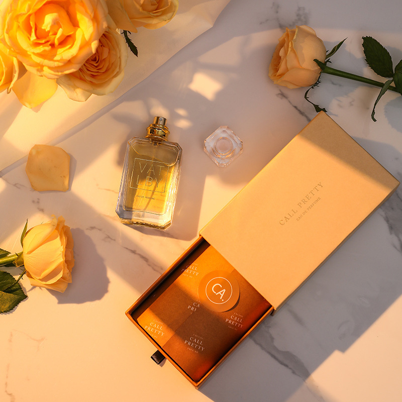 2024 Žhavá novinka Dámský parfém Trvalá vůně Lehká vůně Svěží parfém Dámský dívčí přírodní toaletní voda pro malé skupiny Dárková krabička_voghion.com