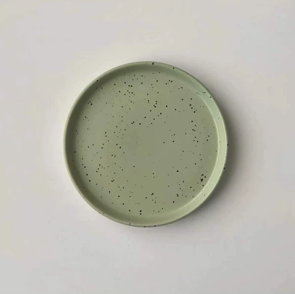 Green ink dot