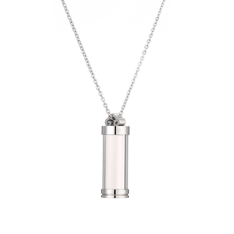 Collana con pendente a forma di boccetta di profumo trendy_voghion.com