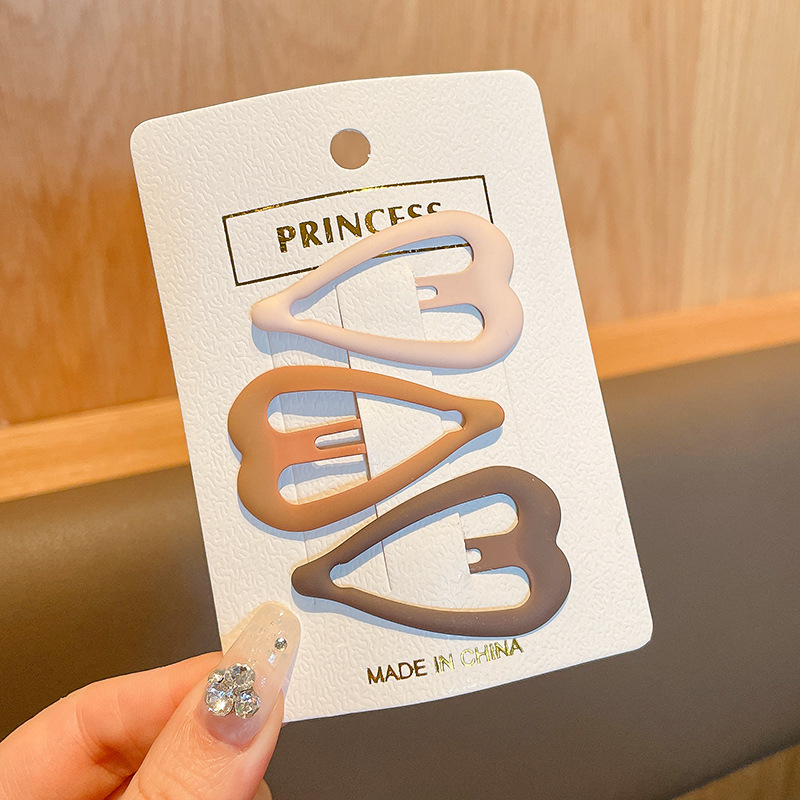 Leche de café, clip de cebo, clip de cabello roto, cabeza trasera, clip de lavar la cara, maquillaje, clip de cabello, toque de cabeza